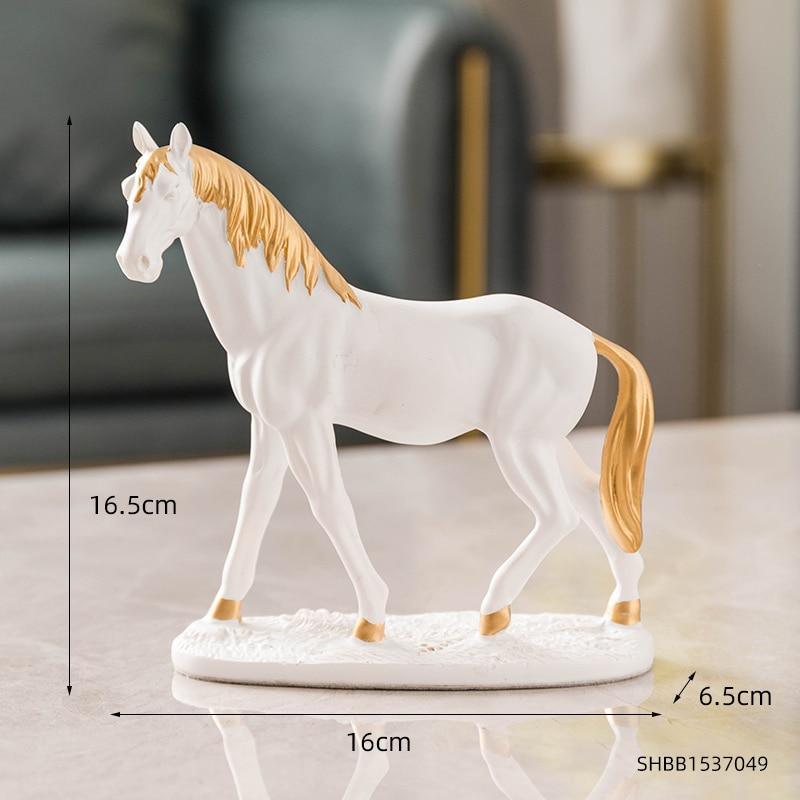 Estatueta Artesanal de Cavalo Vintage em Resina - Inovallar