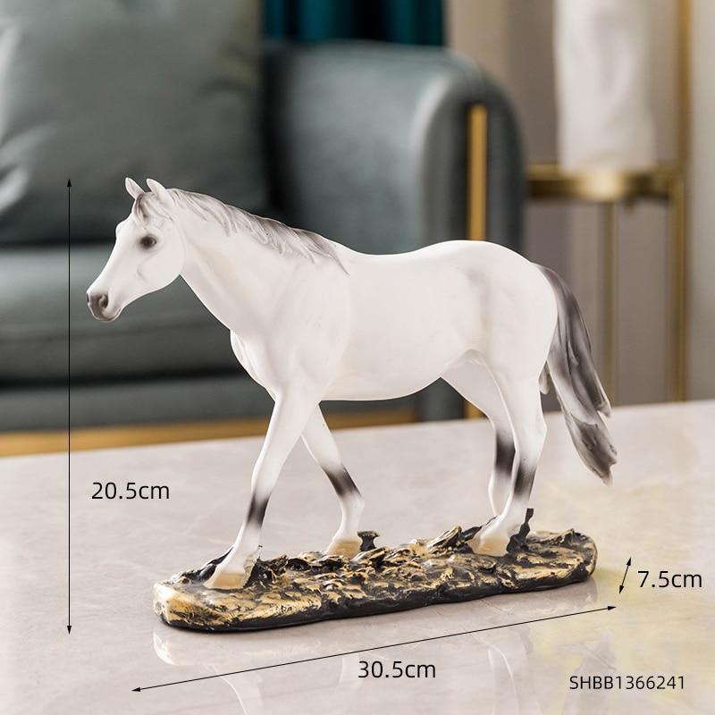 Estatueta Artesanal de Cavalo Vintage em Resina - Inovallar